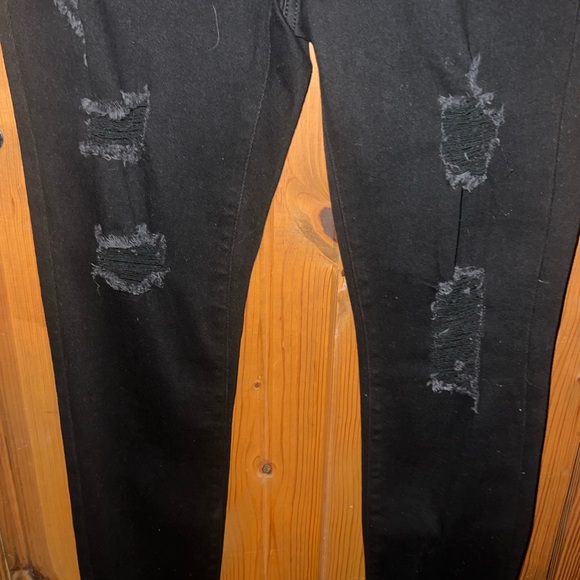 Black Denim distressed jeans. Size 13 new without tag - Picture 3 of 6